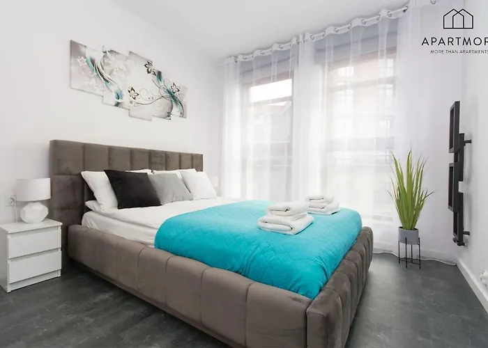 Center - Torunska 18 By Apartmore *