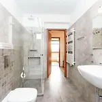 Center - Torunska 18 By Apartmore *